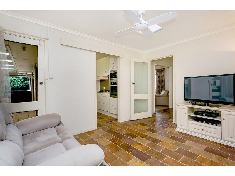 24 Pine Drive, Aberfoyle Park SA 5159