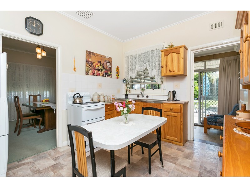 10 Albert Street, Glenelg East SA 5045