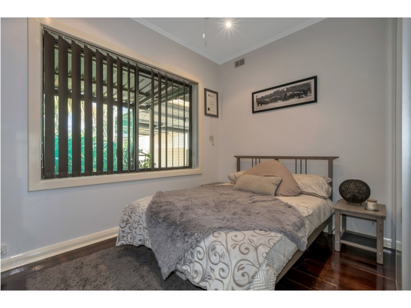 77 Condada Avenue, Park Holme SA 5043