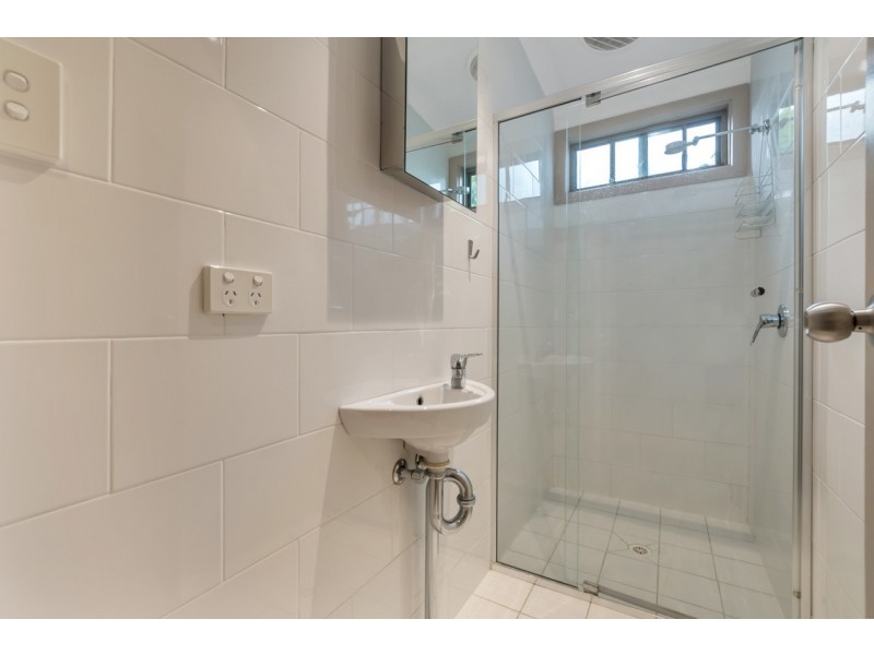 77 Condada Avenue, Park Holme SA 5043