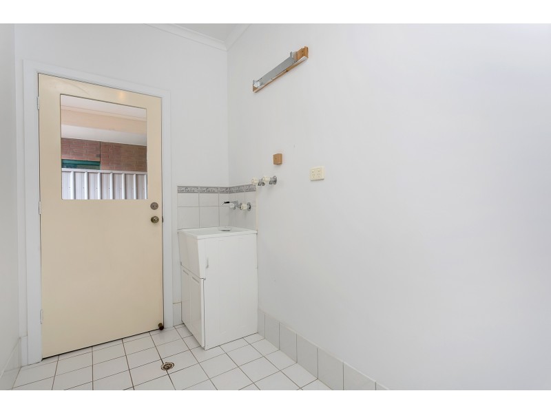 9 Lanark Avenue, Mitchell Park SA 5043