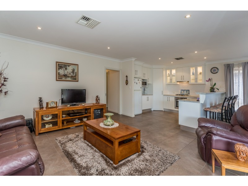 2C Dalkeith Avenue, Dover Gardens SA 5048