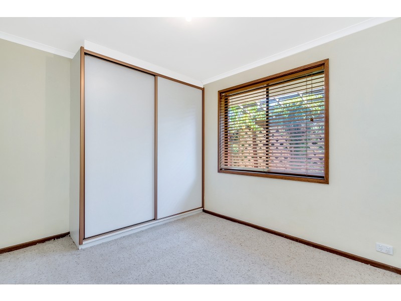 4 Tatiara Road, Happy Valley SA 5159