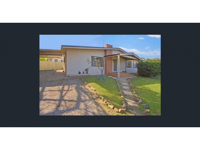 2 Leander Crescent, Greenacres SA 5086