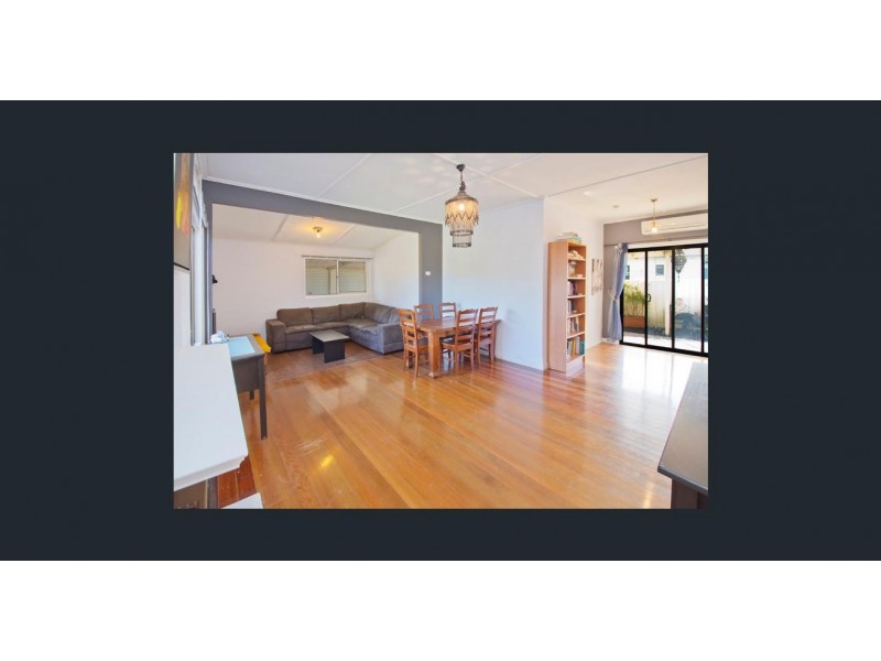 2 Leander Crescent, Greenacres SA 5086