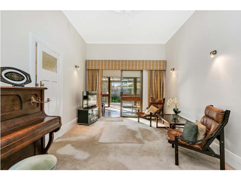 45 Kyre Avenue, Kingswood SA 5062