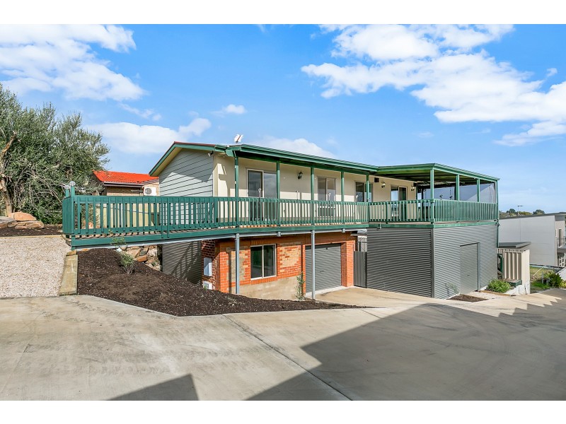 8 Flagstaff Road, Darlington SA 5047