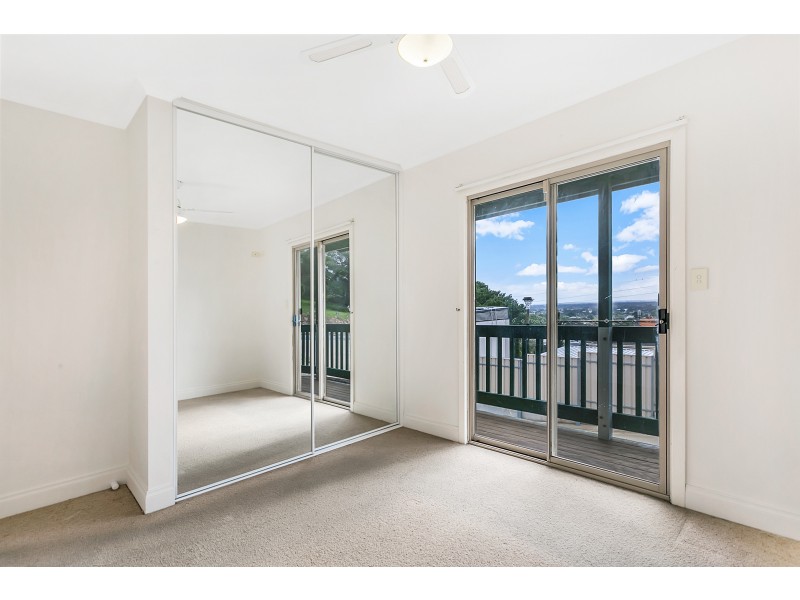 8 Flagstaff Road, Darlington SA 5047