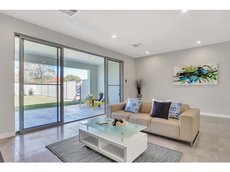 28 Nilpena Avenue, Park Holme SA 5043