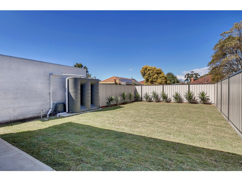 28 Nilpena Avenue, Park Holme SA 5043
