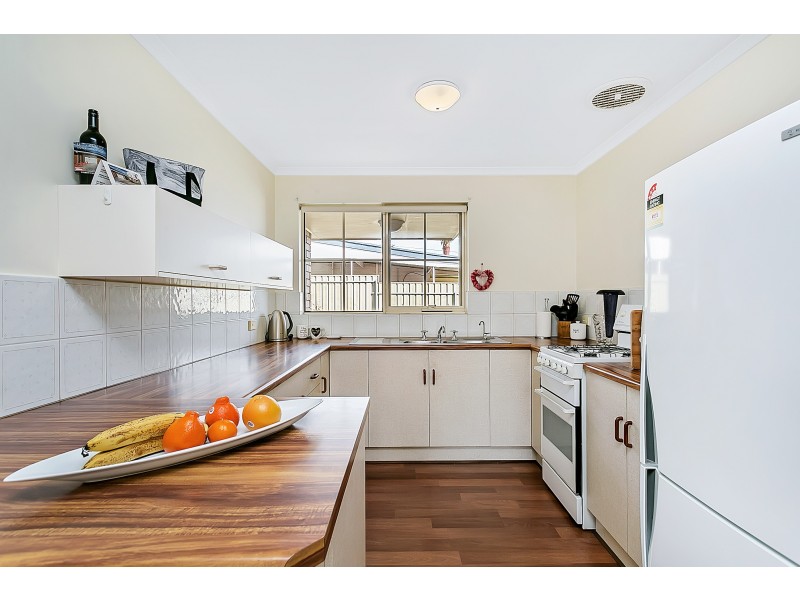 2/8 Barnett Terrace, Seacliff Park SA 5049