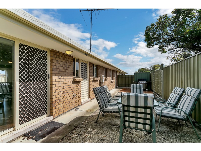 2/8 Barnett Terrace, Seacliff Park SA 5049