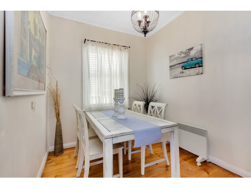 24 Walsh Avenue, St Marys SA 5042