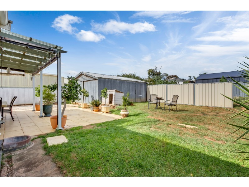 24 Walsh Avenue, St Marys SA 5042