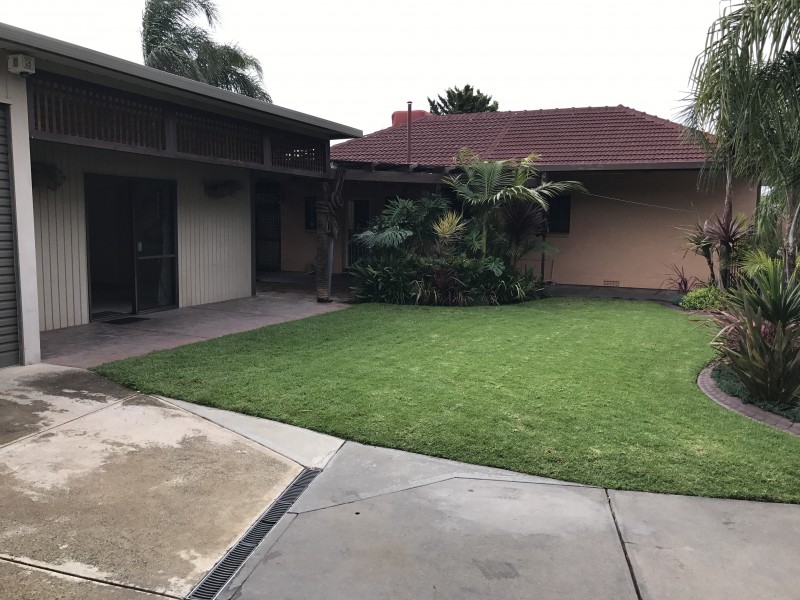 10 Heathcote Street, Marion SA 5043