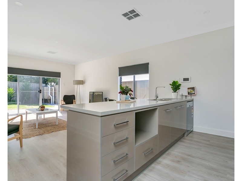 4B Seaforth Avenue, Dover Gardens SA 5048