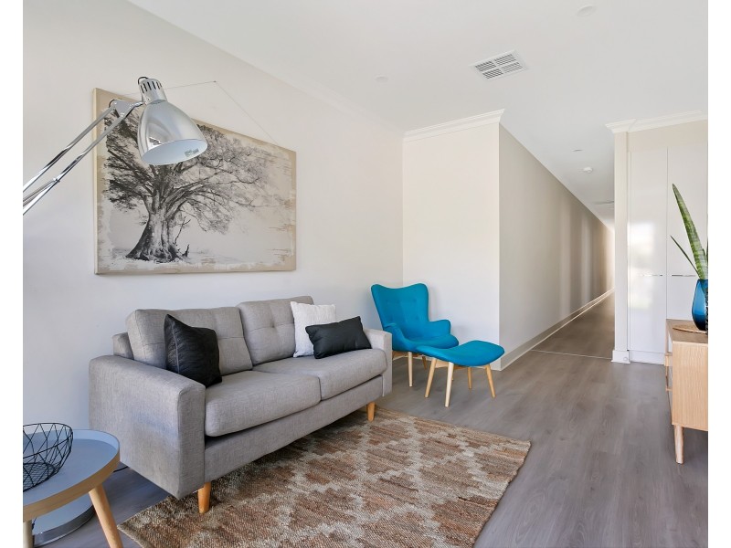 4B Seaforth Avenue, Dover Gardens SA 5048