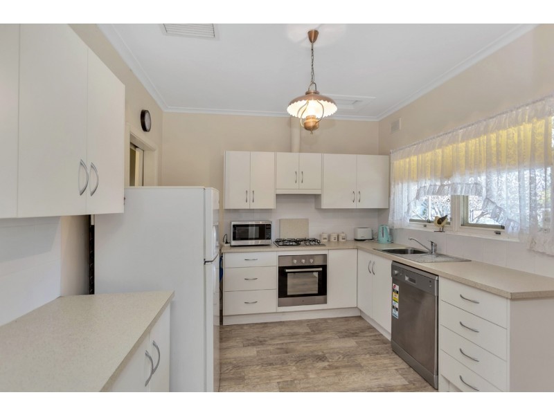 2 Richman Street, Oaklands Park SA 5046