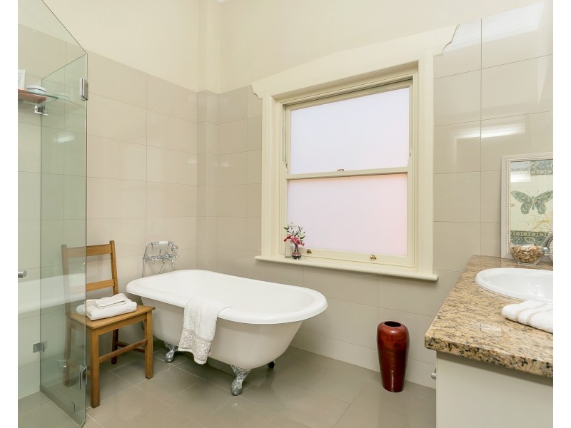 37 Stopford Road, Hove SA 5048