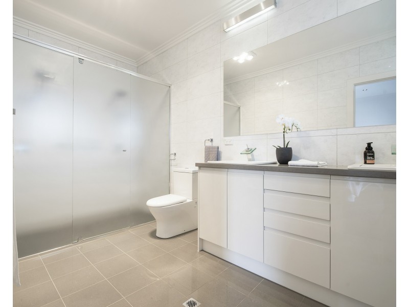 7 McLachlan Avenue, Glenelg North SA 5045