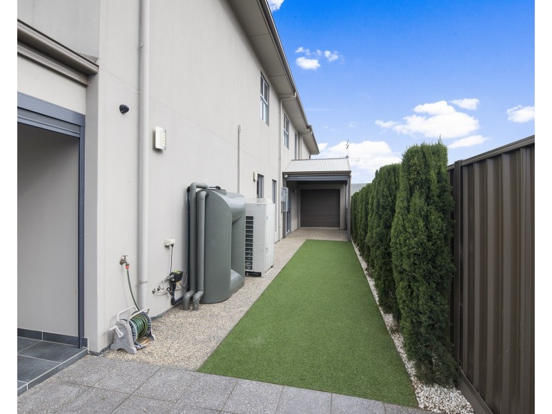 7 McLachlan Avenue, Glenelg North SA 5045