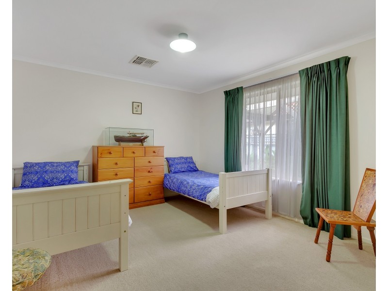 6a Winton Avenue, Hove SA 5048