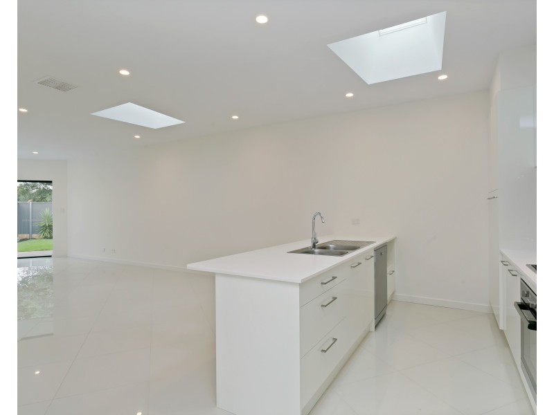 14 – 14A Nixon Street, Marion SA 5043