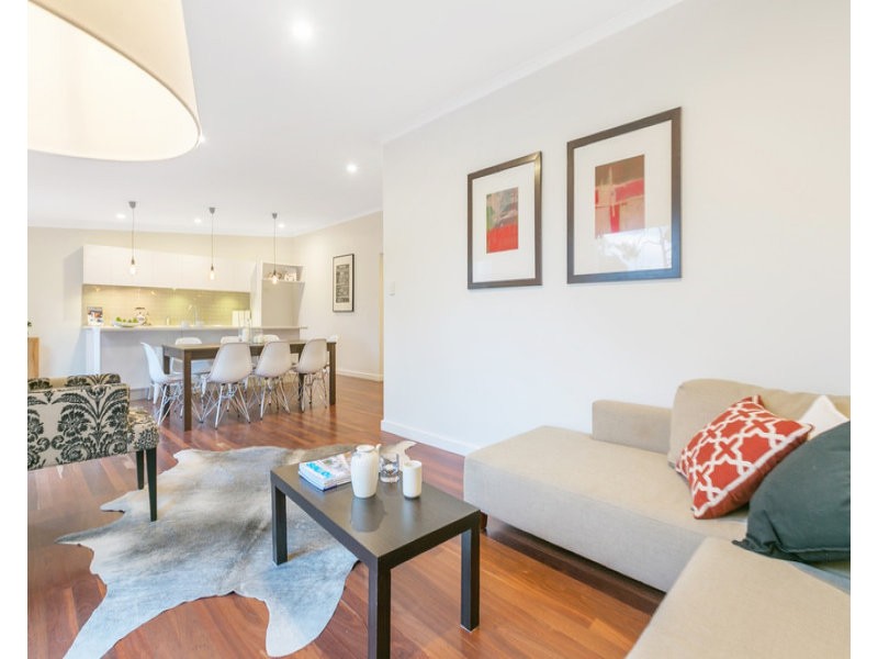 4 Cliff Street, Glenelg East SA 5045