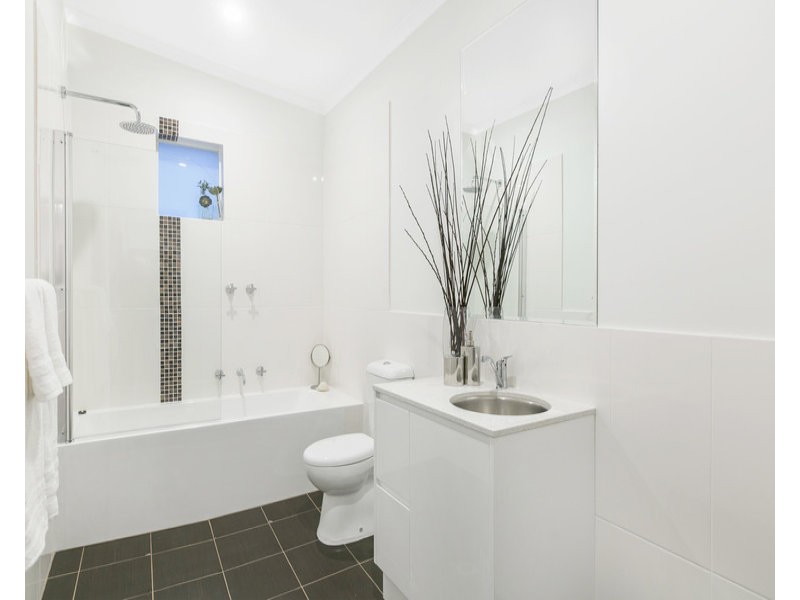 4 Cliff Street, Glenelg East SA 5045