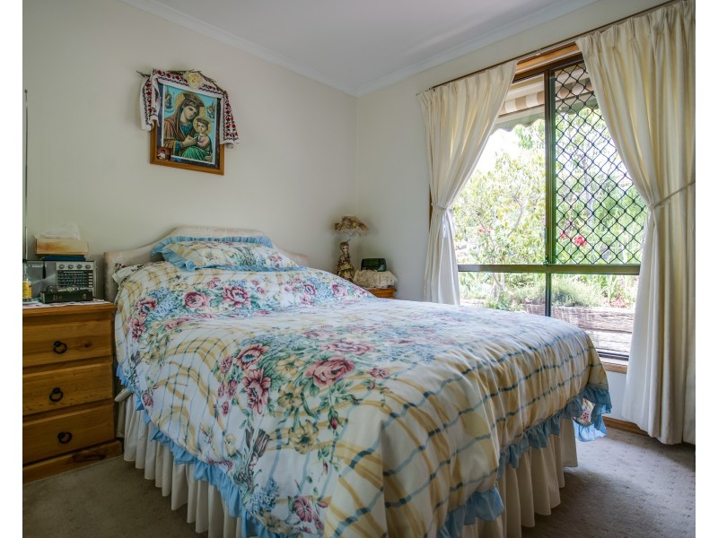 3 Osmanli Drive, Hallett Cove SA 5158