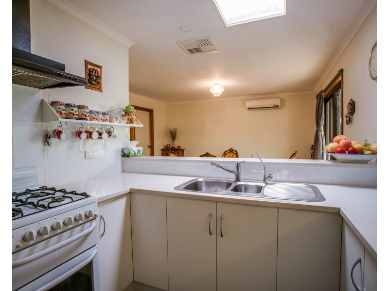 3 Osmanli Drive, Hallett Cove SA 5158