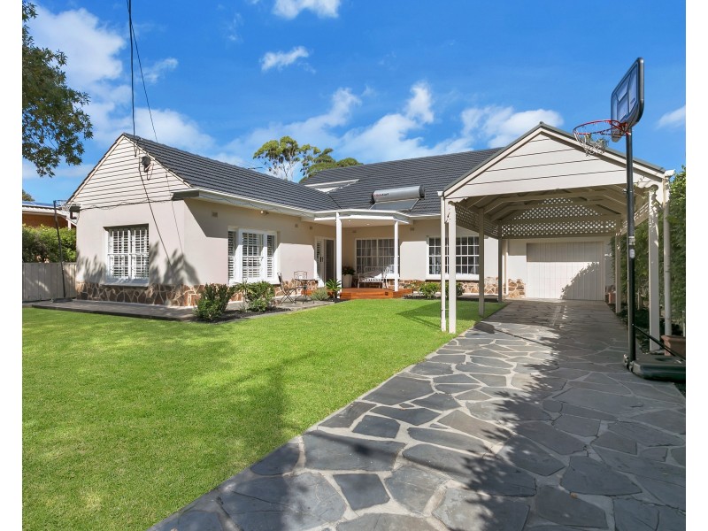 9 Holder Road, Hove SA 5048