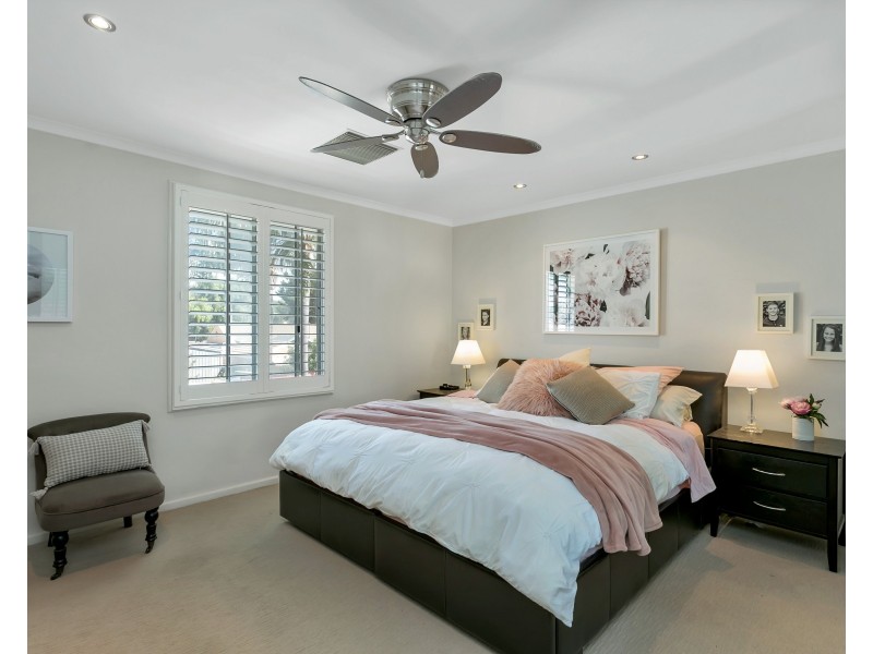 9 Holder Road, Hove SA 5048