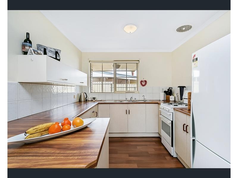 2/8 Barnett Terrace, Seacliff Park SA 5049