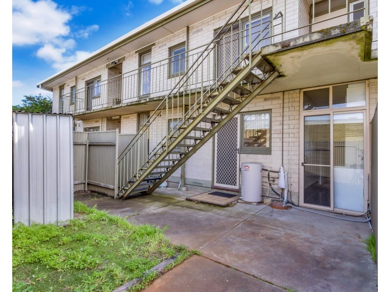 2/75 Mooringe Avenue, Camden Park SA 5038