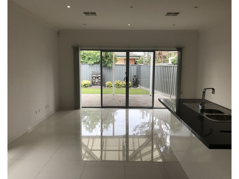 16c Edwards Street, Park Holme SA 5043