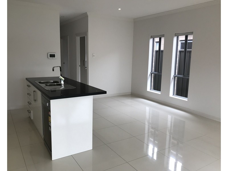 16c Edwards Street, Park Holme SA 5043