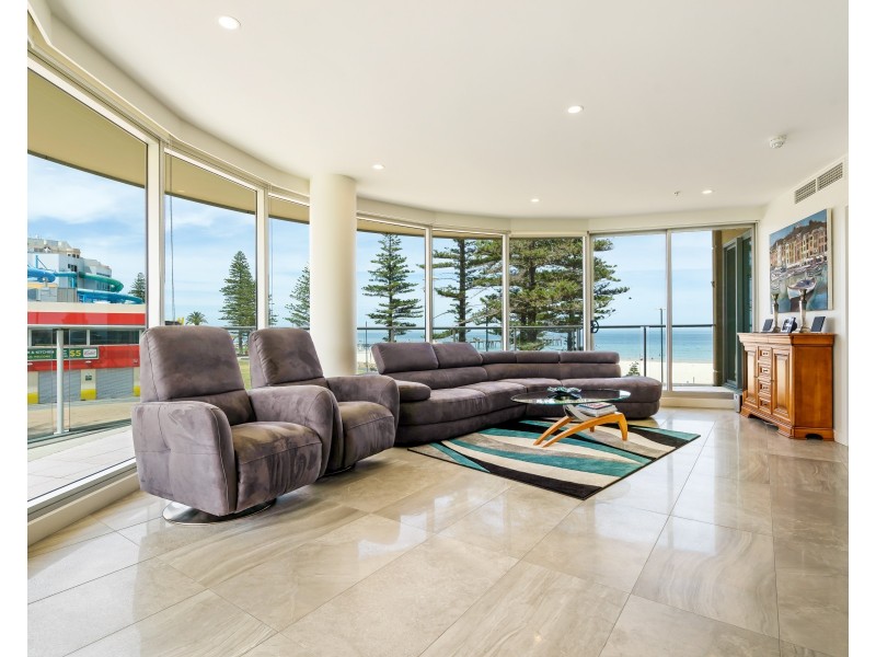 212/19 Platinum Apartments Holdfast Prominade, Glenelg SA 5045