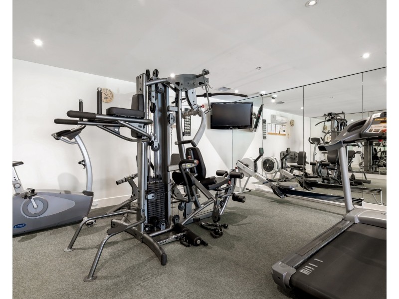 212/19 Platinum Apartments Holdfast Prominade, Glenelg SA 5045