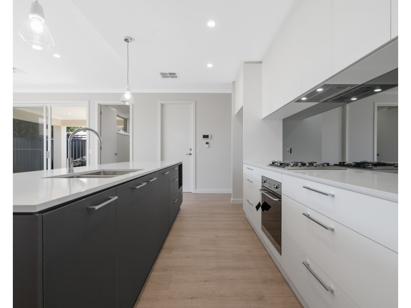15 and 17 Rosslyn Street, Glengowrie SA 5044