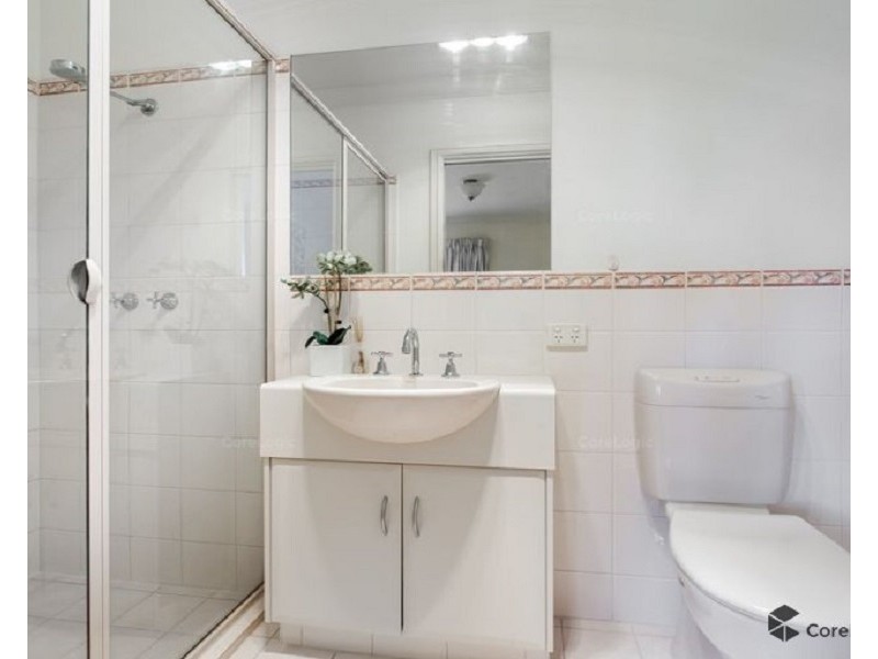 18 Gairdner Lane, Mawson Lakes SA 5095