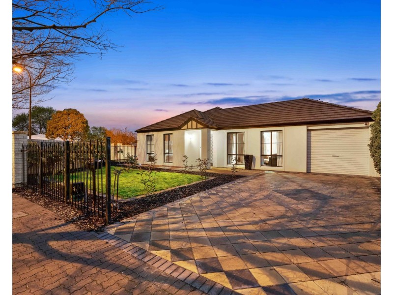 1 Minkie Avenue, Mitchell Park SA 5043