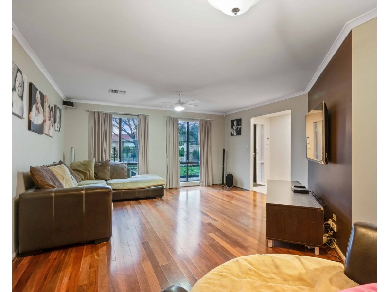 1 Minkie Avenue, Mitchell Park SA 5043