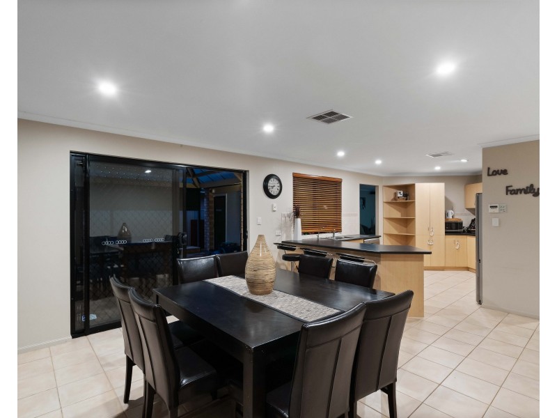 1 Minkie Avenue, Mitchell Park SA 5043