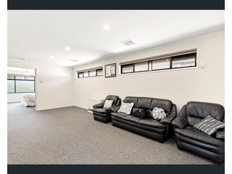 26 Horsley Drive, Kidman Park SA 5025