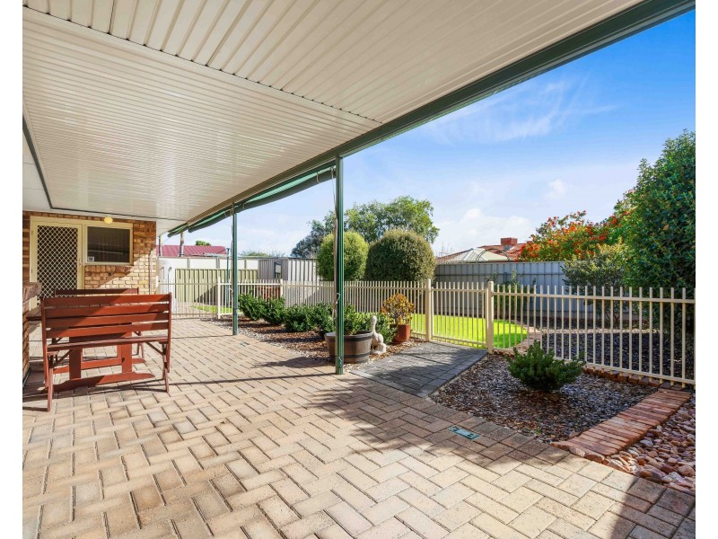 39 Gardenia Crescent, Morphett Vale SA 5162