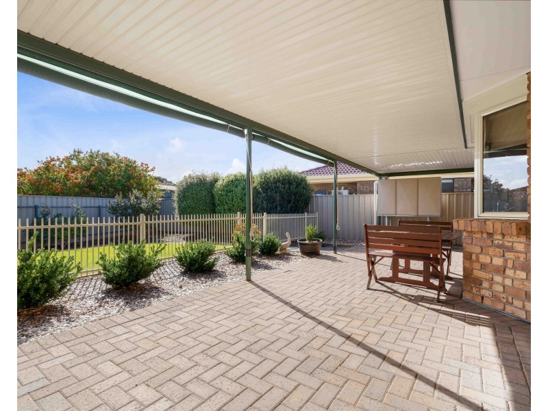 39 Gardenia Crescent, Morphett Vale SA 5162