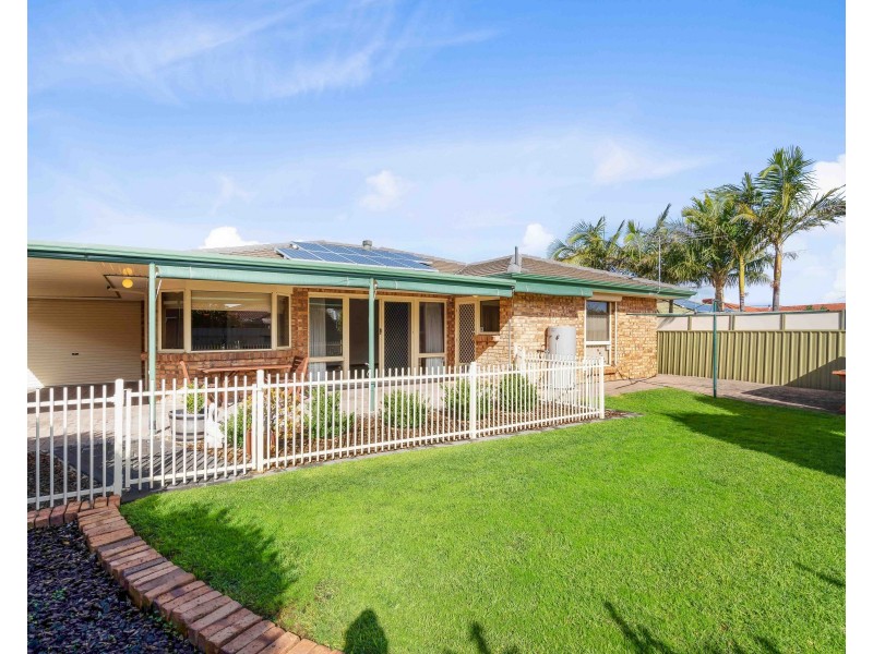 39 Gardenia Crescent, Morphett Vale SA 5162