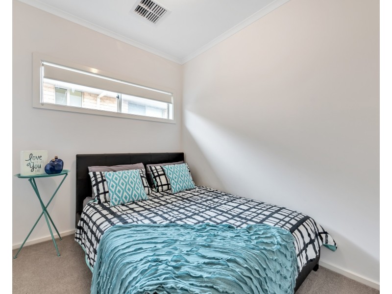 36 Trowbridge Avenue, Mitchell Park SA 5043