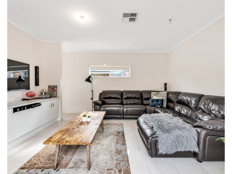 36 Trowbridge Avenue, Mitchell Park SA 5043